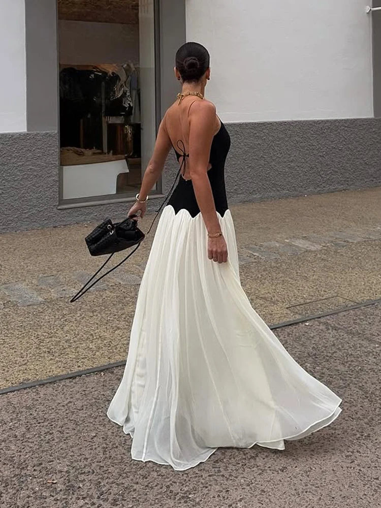 Black White Contrasting Sling Dress Women Fashion U-neck Sleeveless Pleated Hem Slim Dresses 2025 Summer Lady Party Club Vestido