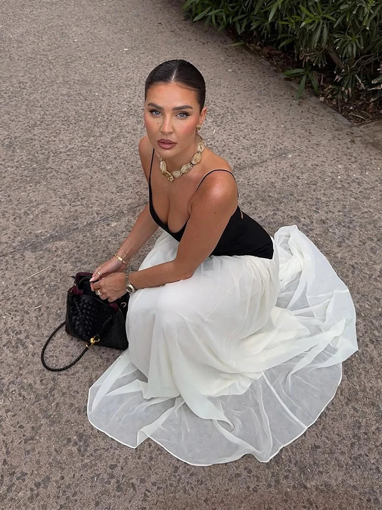 Black White Contrasting Sling Dress Women Fashion U-neck Sleeveless Pleated Hem Slim Dresses 2025 Summer Lady Party Club Vestido